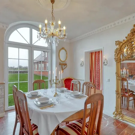 Ferienwohnung Nordpalais Grosser Salon *